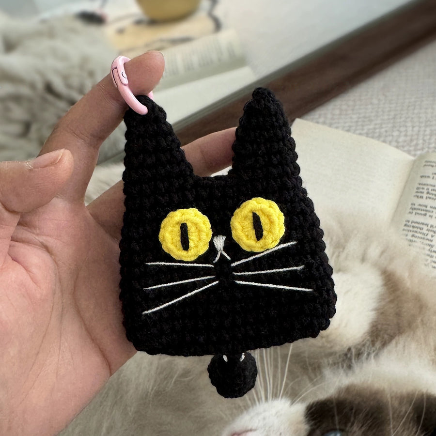 Black Cat Accessory – DIY Crochet Kit